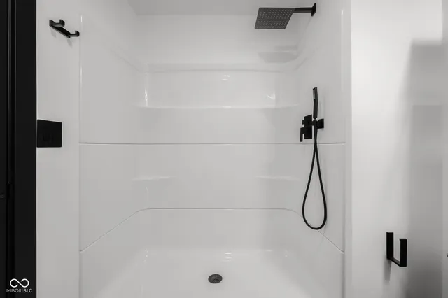 $780,000 | 811 27th Street, Columbus, IN 47201