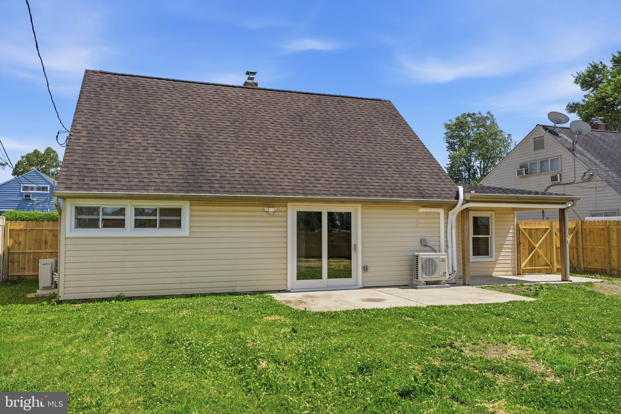 75 Ivy Hill Road Levittown, PA 19057 - Photo 10 of 42