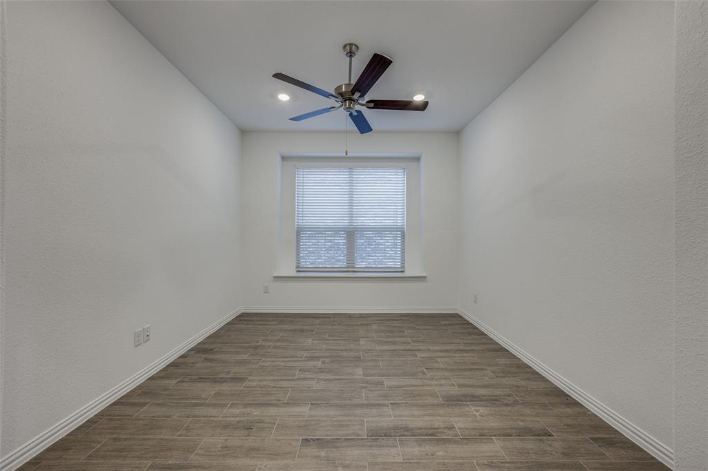 8705 Red Fox Trail McKinney, TX 75071 - Photo 3 of 25