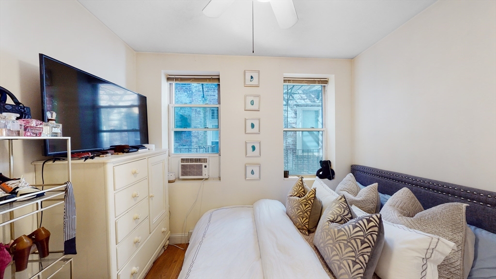 91 Prince Street, Unit 17 Boston, MA 02113 - Photo 6 of 19