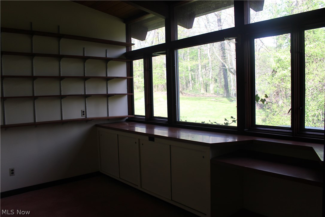 4034 Shaw Road Akron, OH 44333 - Photo 19 of 33