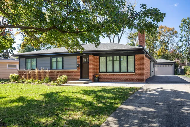 $764,900 | 1444 Crowe Avenue, Deerfield, IL 60015