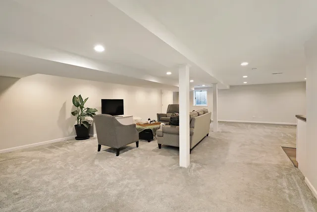 $764,900 | 1444 Crowe Avenue, Deerfield, IL 60015