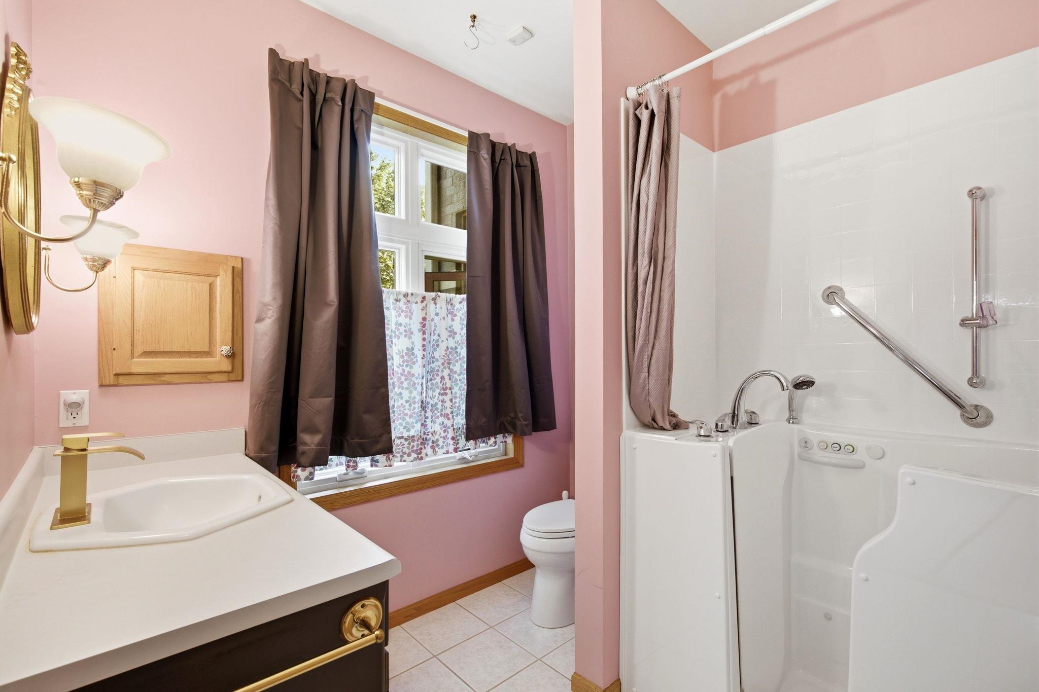 6802 Raymond Road, Unit 108 Madison, WI 53719 - Photo 23 of 41