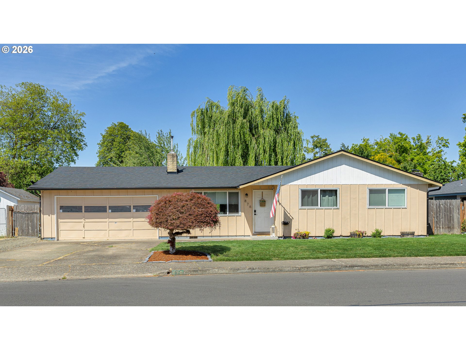 876 Welcome Way Eugene, OR 97402 - Photo 1 of 41