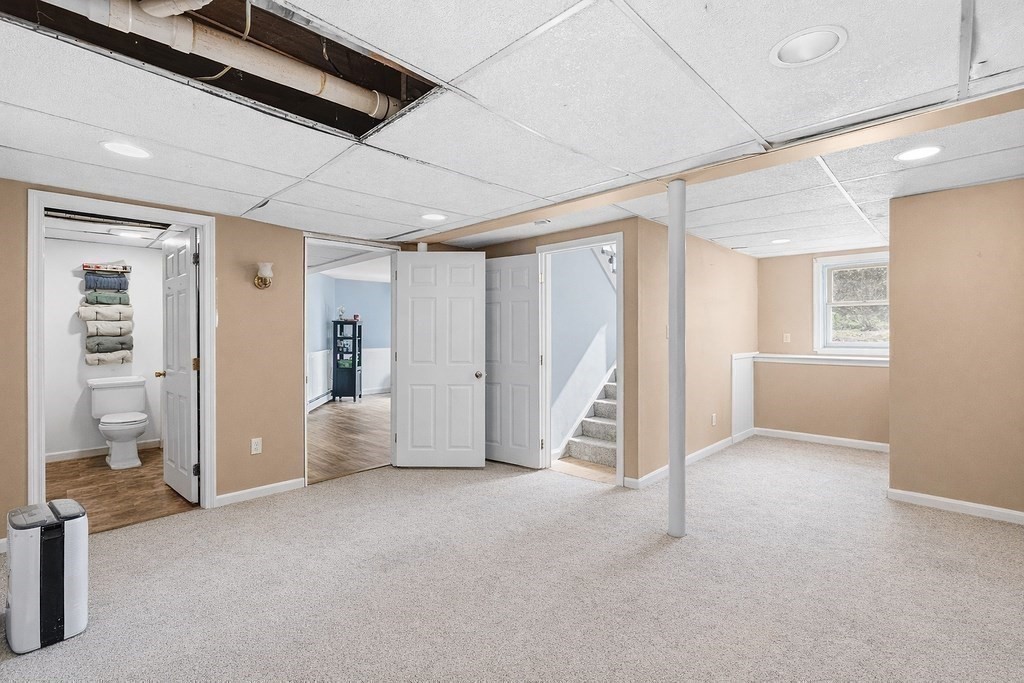 101 Audreys Lane Barnstable, MA 02648 - Photo 11 of 17