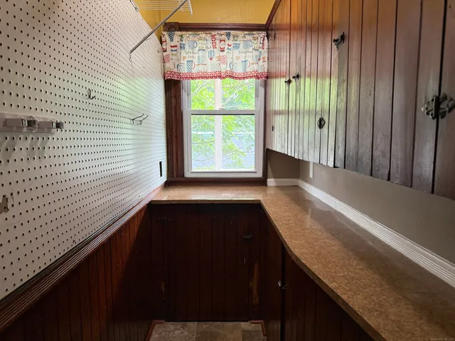 $2,200 | 7 McConn Avenue, Enfield, CT 06082