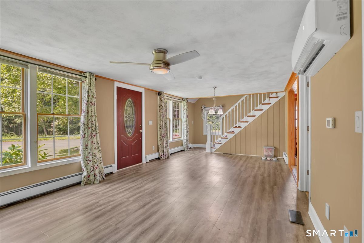 5 Chimney Hill Road Wallingford, CT 06492 - Photo 6 of 34 Gallery Image 6