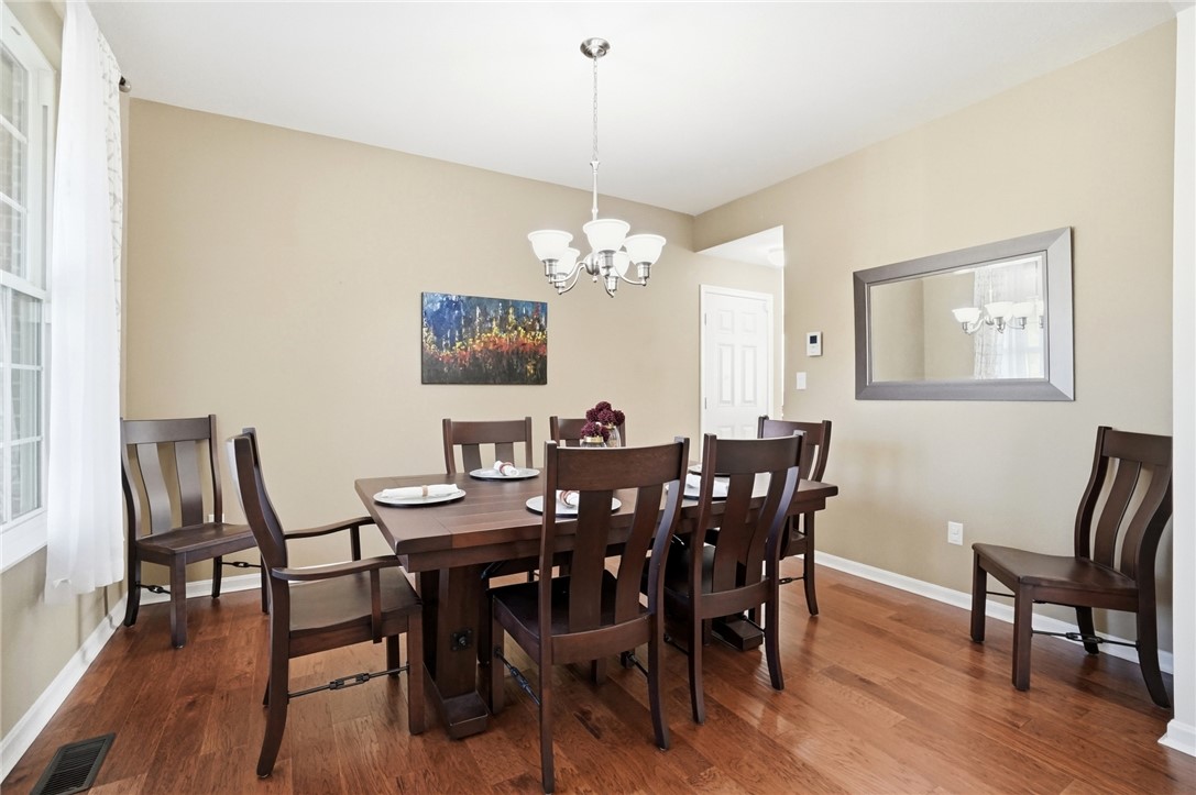 682 Quill Road Beavercreek, OH 45430 - Photo 4 of 58