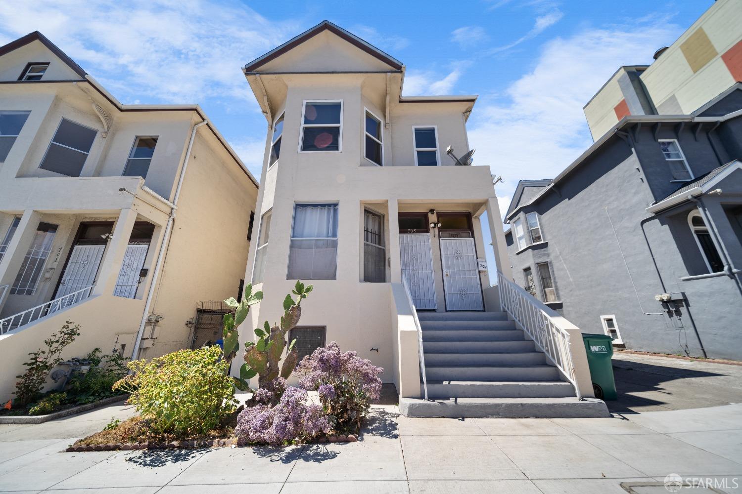 705 Jackson Street Oakland, CA 94607 - Photo 3 of 40 a front view of a house