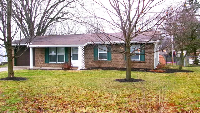$189,900 | 1016 Colonial Court, Decatur, IN 46733