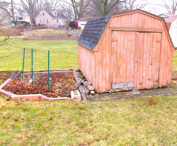 $189,900 | 1016 Colonial Court, Decatur, IN 46733