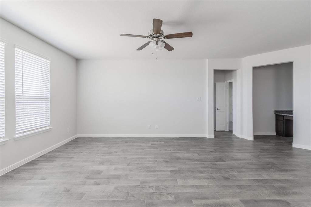 1343 Fox Hollow Road Krum, TX 76249 - Photo 15 of 37