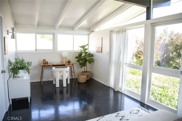 $6,000 | 3168 Stevely Avenue, Long Beach, CA 90808
