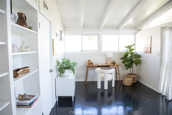 $6,000 | 3168 Stevely Avenue, Long Beach, CA 90808
