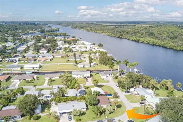 $205,000 | 15083 Buckeye Drive, Fort Myers, FL 33905