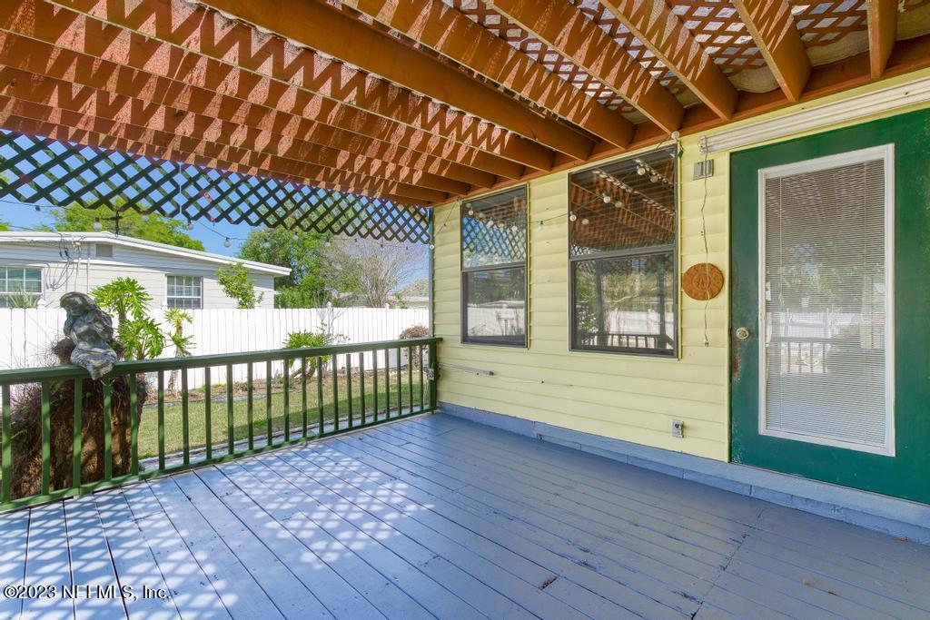 233 Denise Drive Jacksonville, FL 32218 - Photo 22 of 36 233 Denise -34