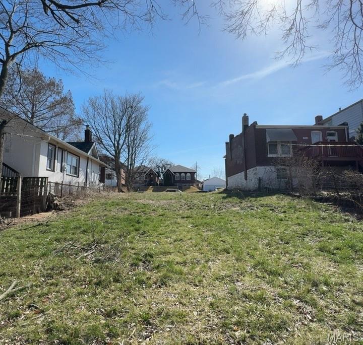 4459 Grace Avenue St. Louis, MO 63116 - Photo 3 of 5