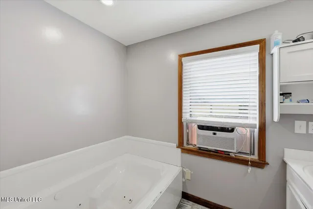 $315,000 | 3224 Oakley Road, Raymond, MS 39154