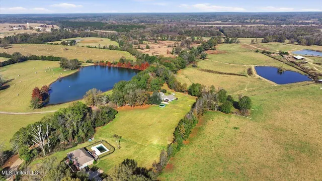 $315,000 | 3224 Oakley Road, Raymond, MS 39154