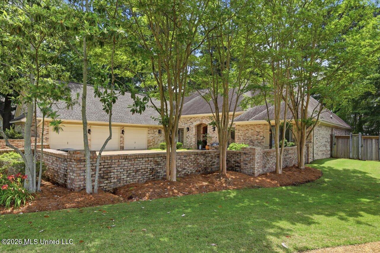 408 Ashbourn Court Madison, MS 39110 - Photo 4 of 61 04-408 Ashbourn Ct _ Hometoursms.com