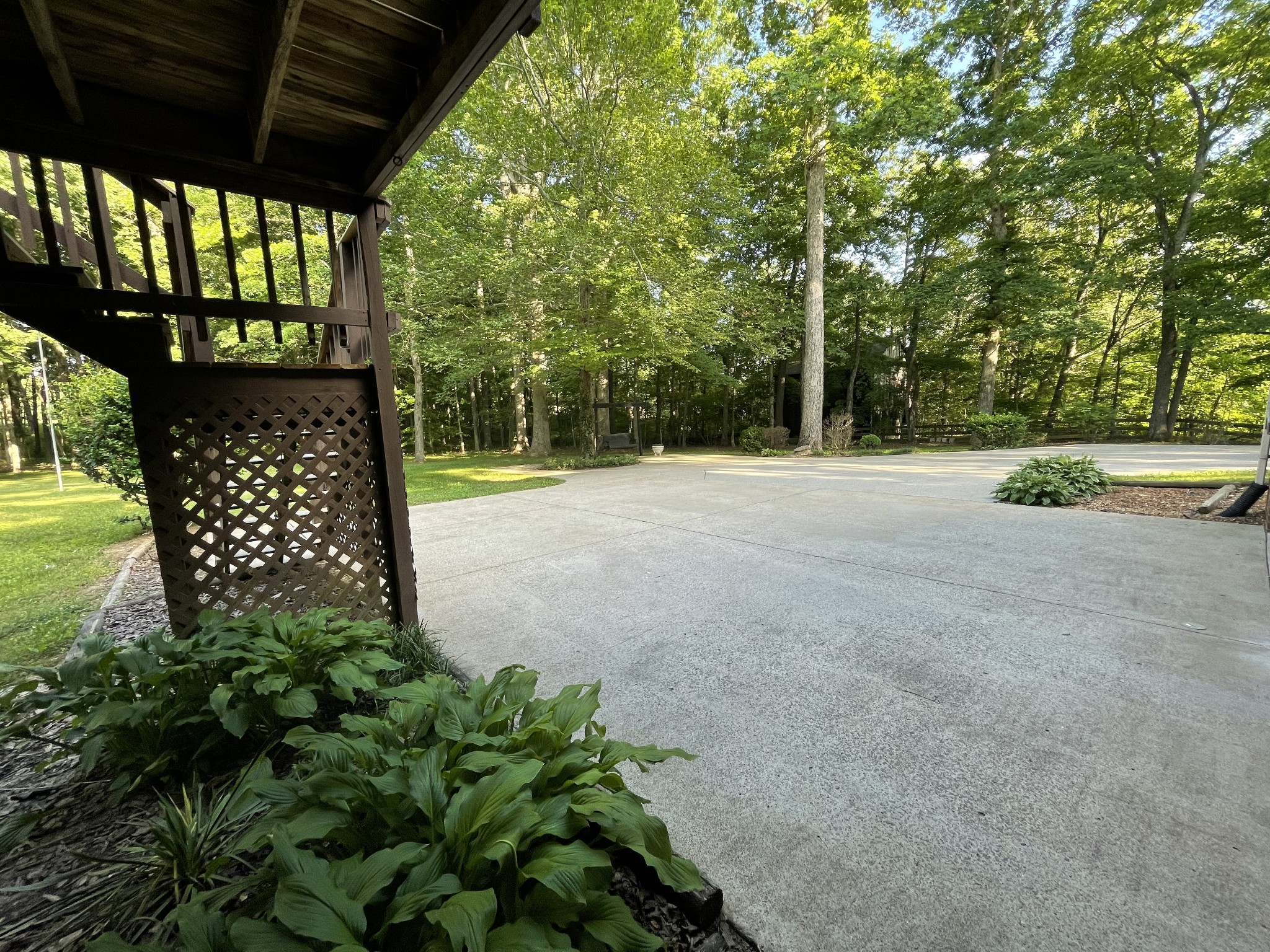 1224 Poplar Ridge Road Chapmansboro, TN 37035 - Photo 16 of 40 a view of a backyard of a house