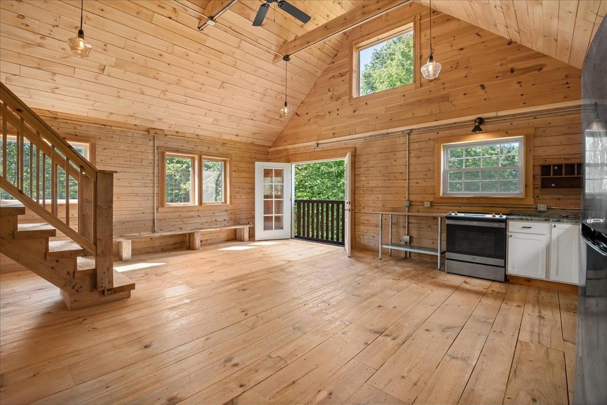 1314 Scrabble Hill Road Duxbury, VT 05676 - Photo 8 of 49 Gallery Image 8