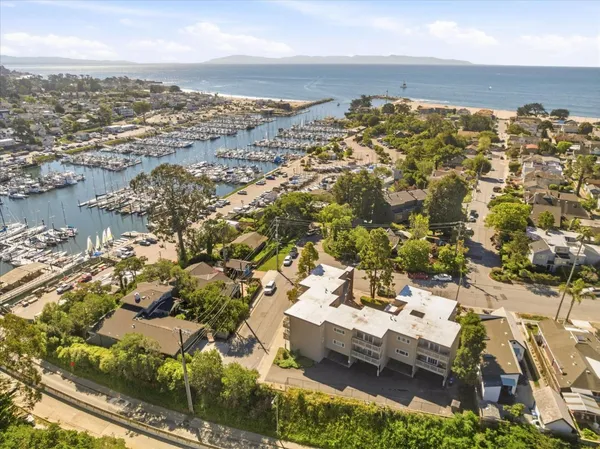 $6,500,000 | 171 Marine Parade, Santa Cruz, CA 95062