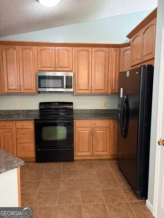 $1,800 | 121 Innerlake Lane, Kingsland, GA 31548