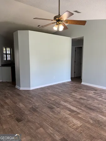 $1,800 | 121 Innerlake Lane, Kingsland, GA 31548