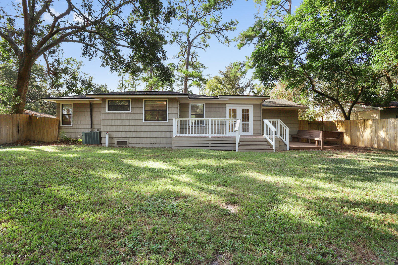 4634 Westfield Road Jacksonville, FL 32210 - Photo 23 of 25 023_1600x1067_mls_1600x1067