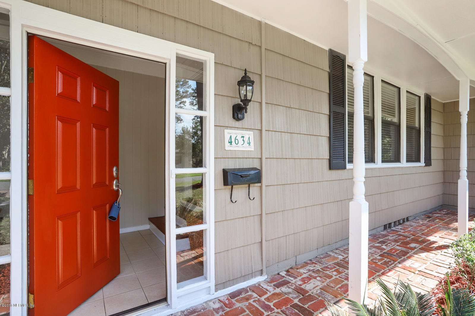 4634 Westfield Road Jacksonville, FL 32210 - Photo 3 of 25 003_1600x1067_mls_1600x1067
