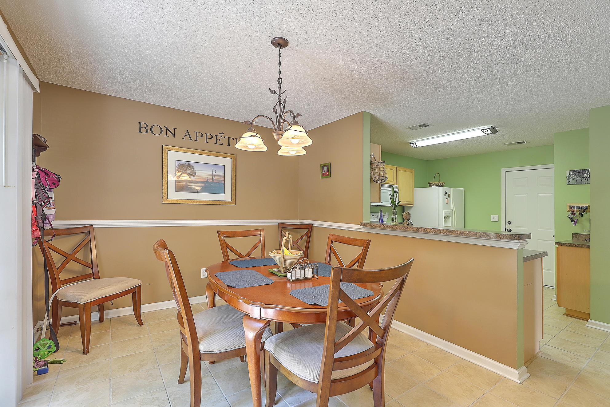 7924 New Ryder Road North Charleston, SC 29406 - Photo 8 of 31 Eat in Kitchen Area