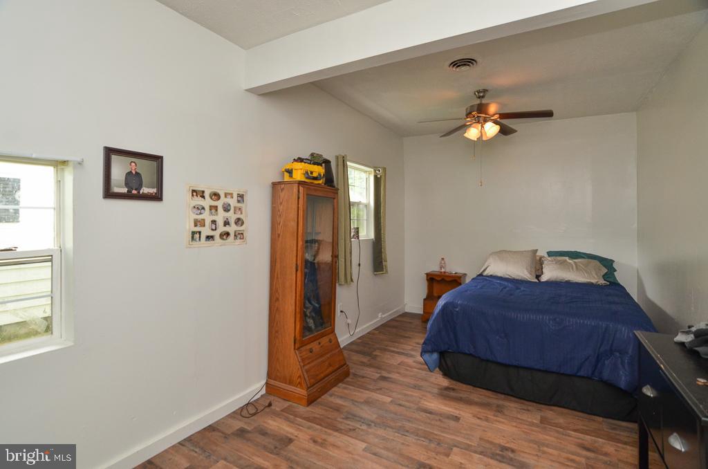 121 6th Street Colonial Beach, VA 22443 - Photo 15 of 33 Master Bedroom