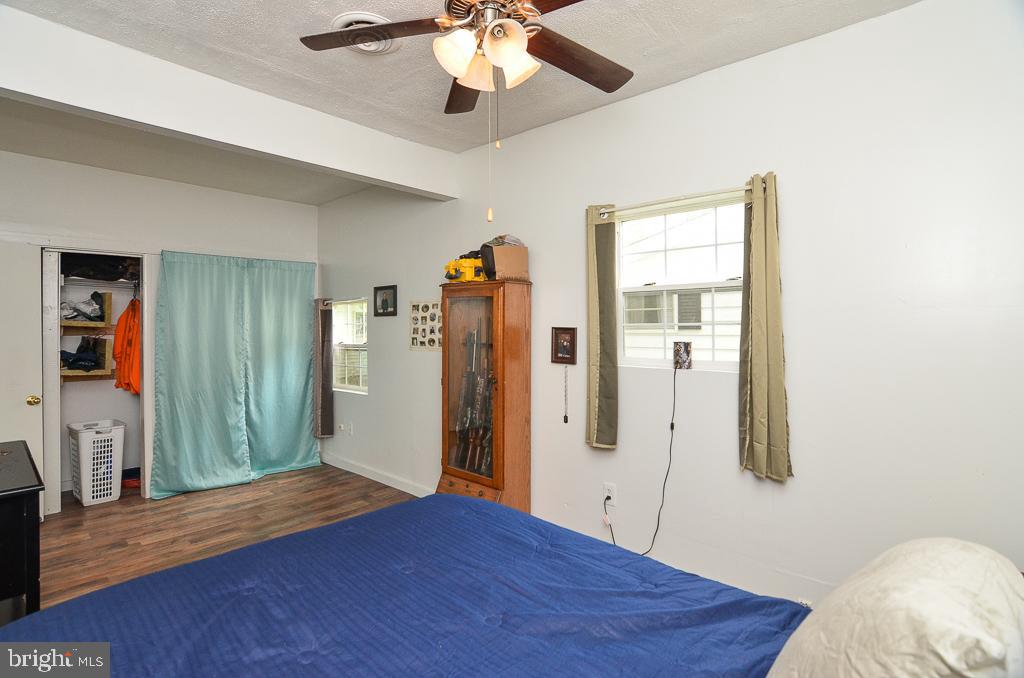 121 6th Street Colonial Beach, VA 22443 - Photo 16 of 33 Master Bedroom