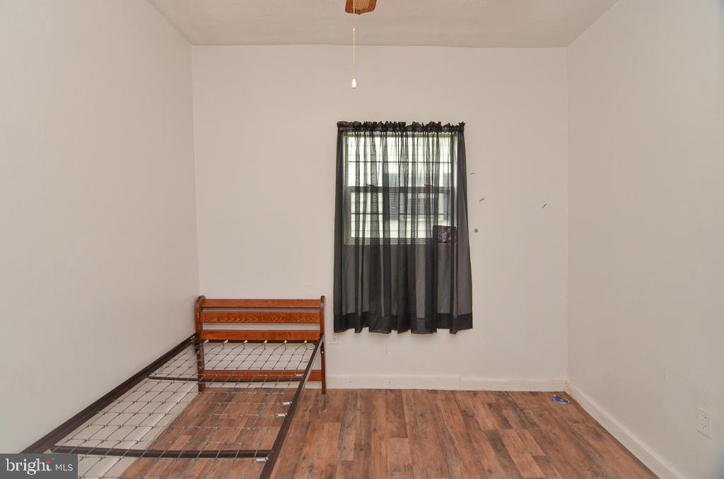121 6th Street Colonial Beach, VA 22443 - Photo 18 of 33 Bedroom #3