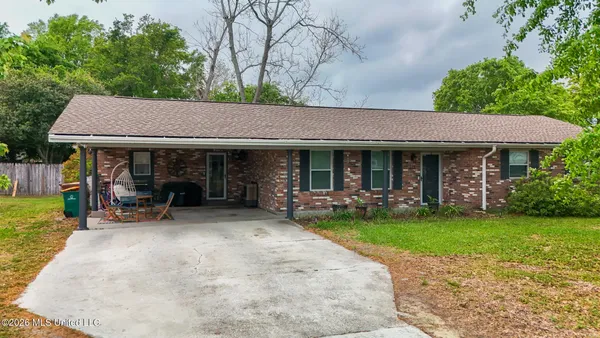$283,000 | 215 Lynwood Circle, Long Beach, MS 39560