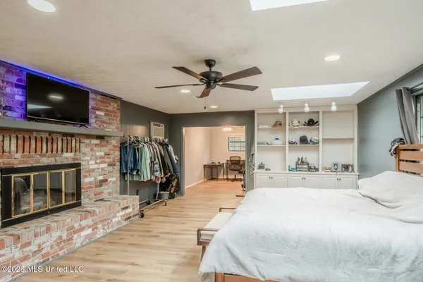 $283,000 | 215 Lynwood Circle, Long Beach, MS 39560