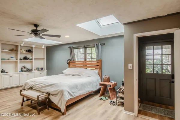 $283,000 | 215 Lynwood Circle, Long Beach, MS 39560