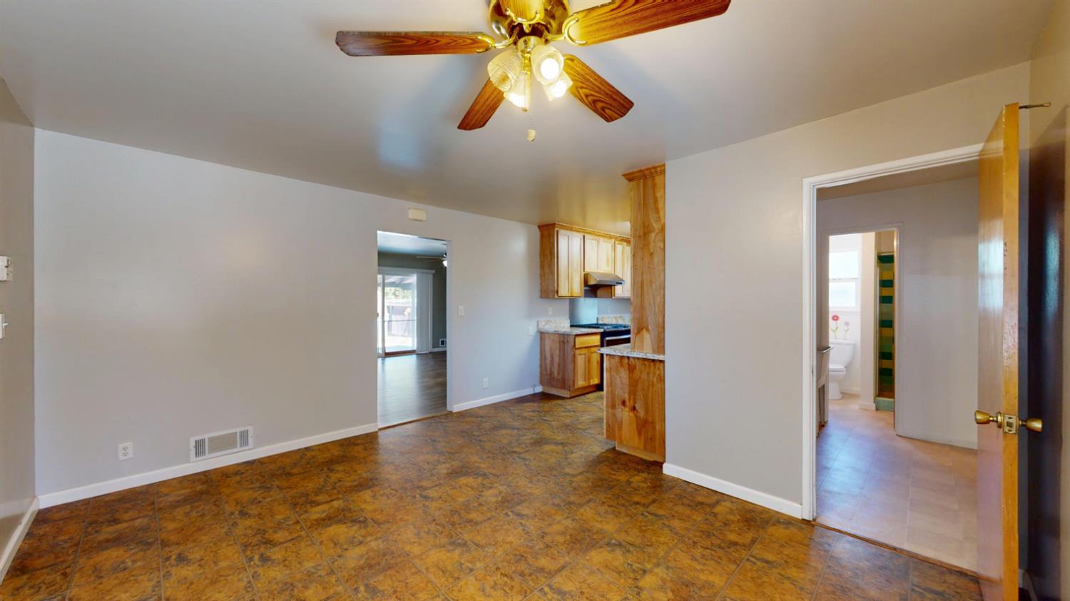 5215 Prairie Flower Road Ceres, CA 95307 - Photo 16 of 34