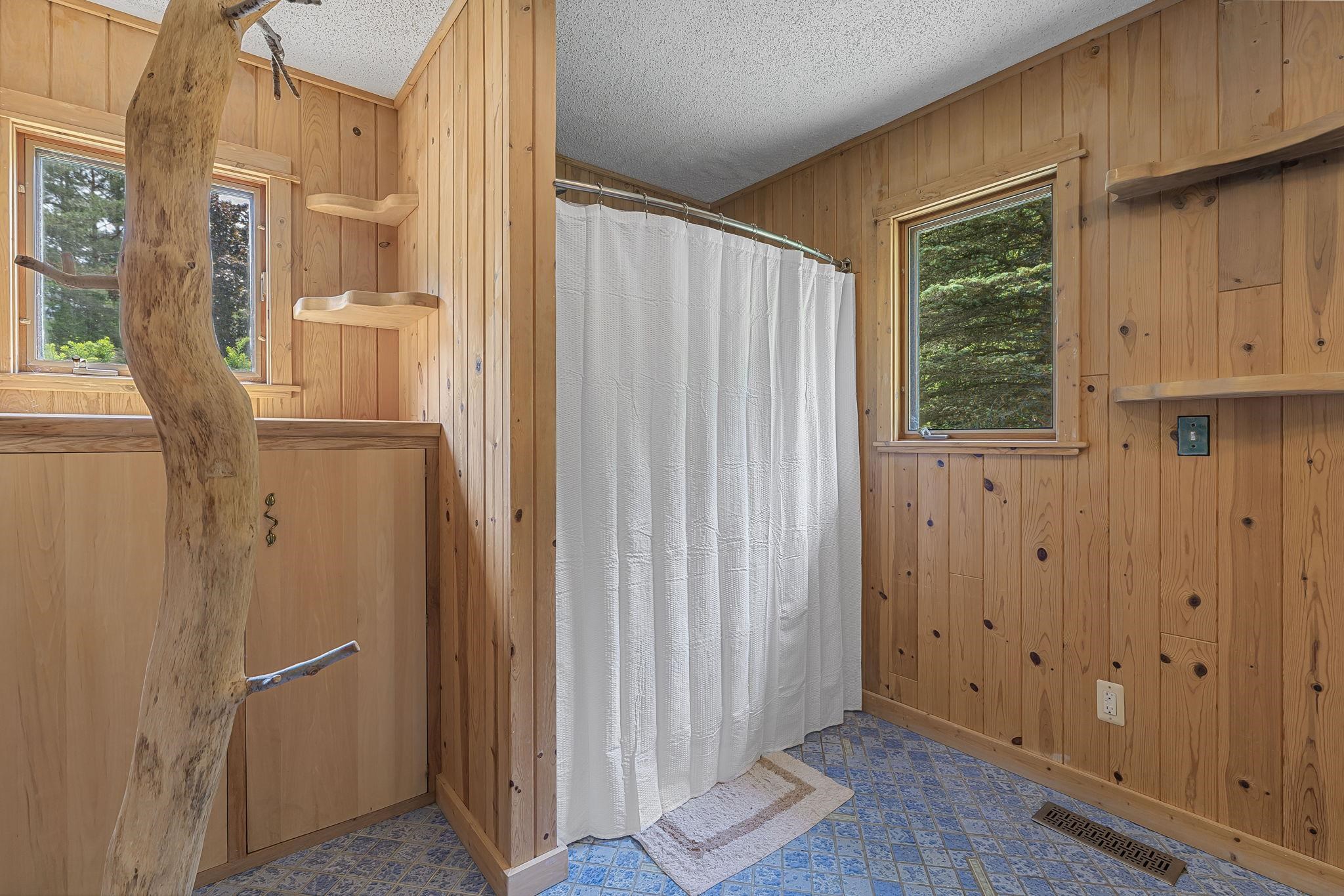 14764 Cinder Road Beulah, MI 49617 - Photo 26 of 43