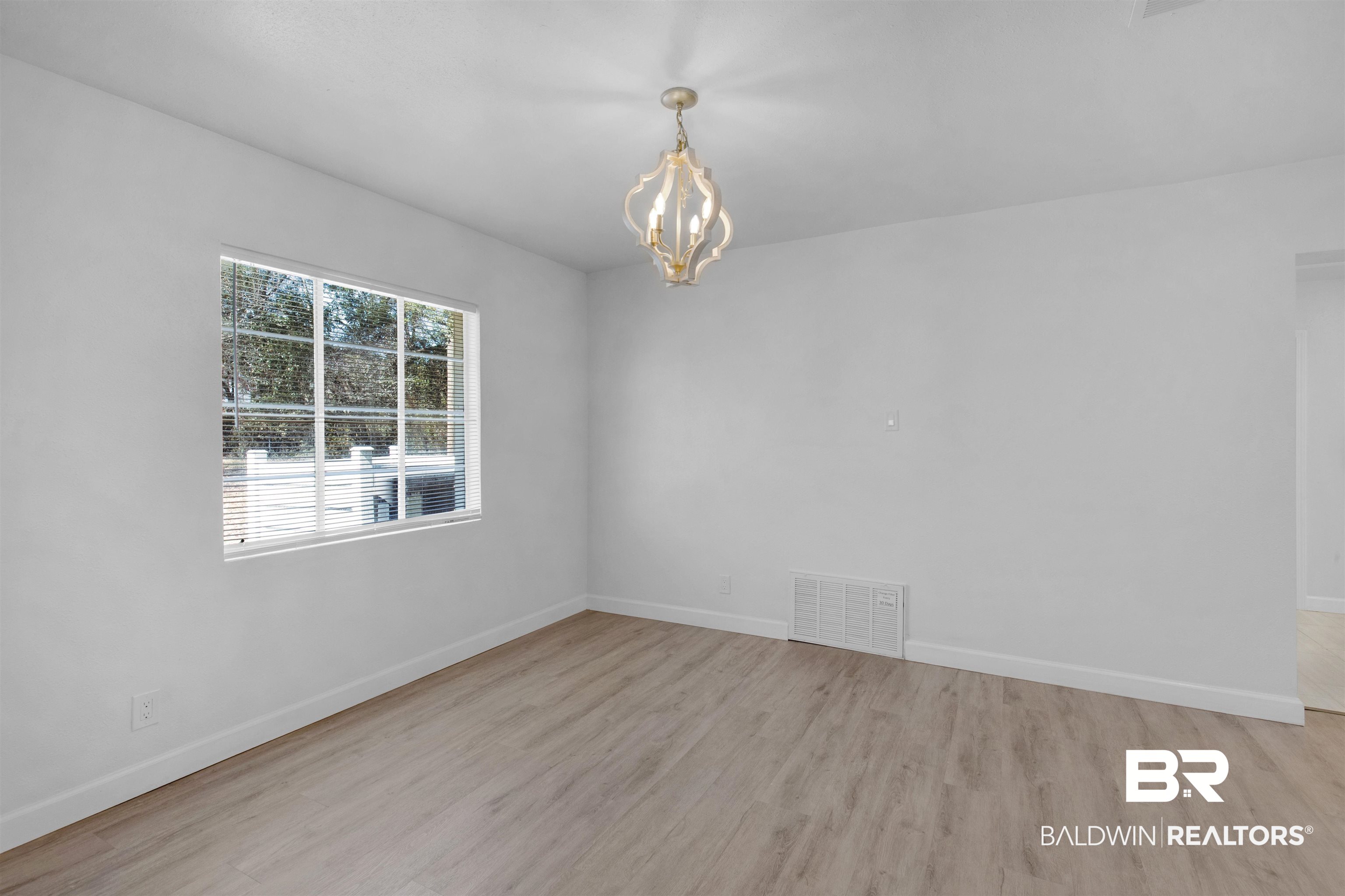 5265 Travis Road Mobile, AL 36619 - Photo 6 of 55