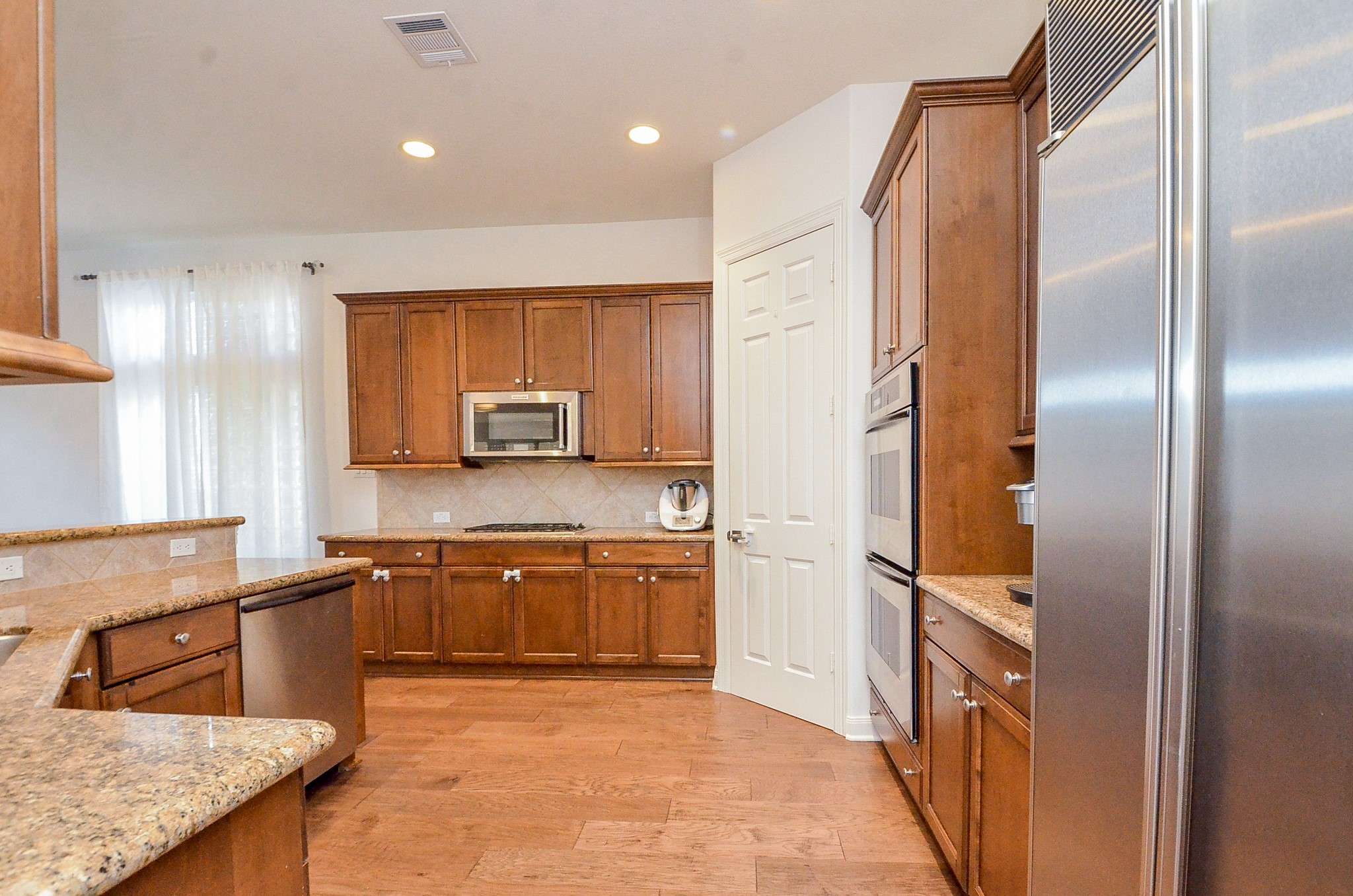 2826 Tudor Manor Houston, TX 77082 - Photo 16 of 50