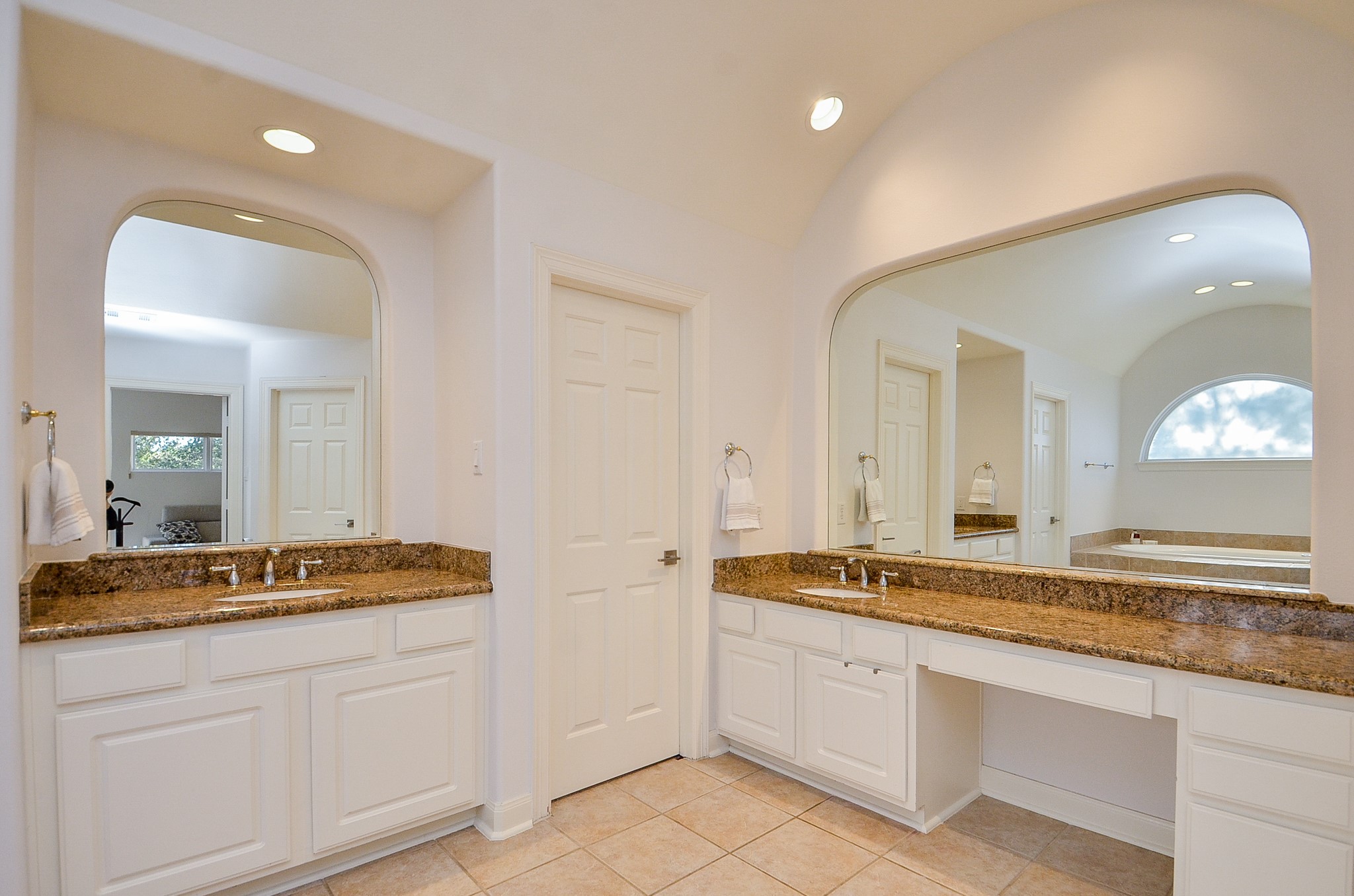 2826 Tudor Manor Houston, TX 77082 - Photo 31 of 50