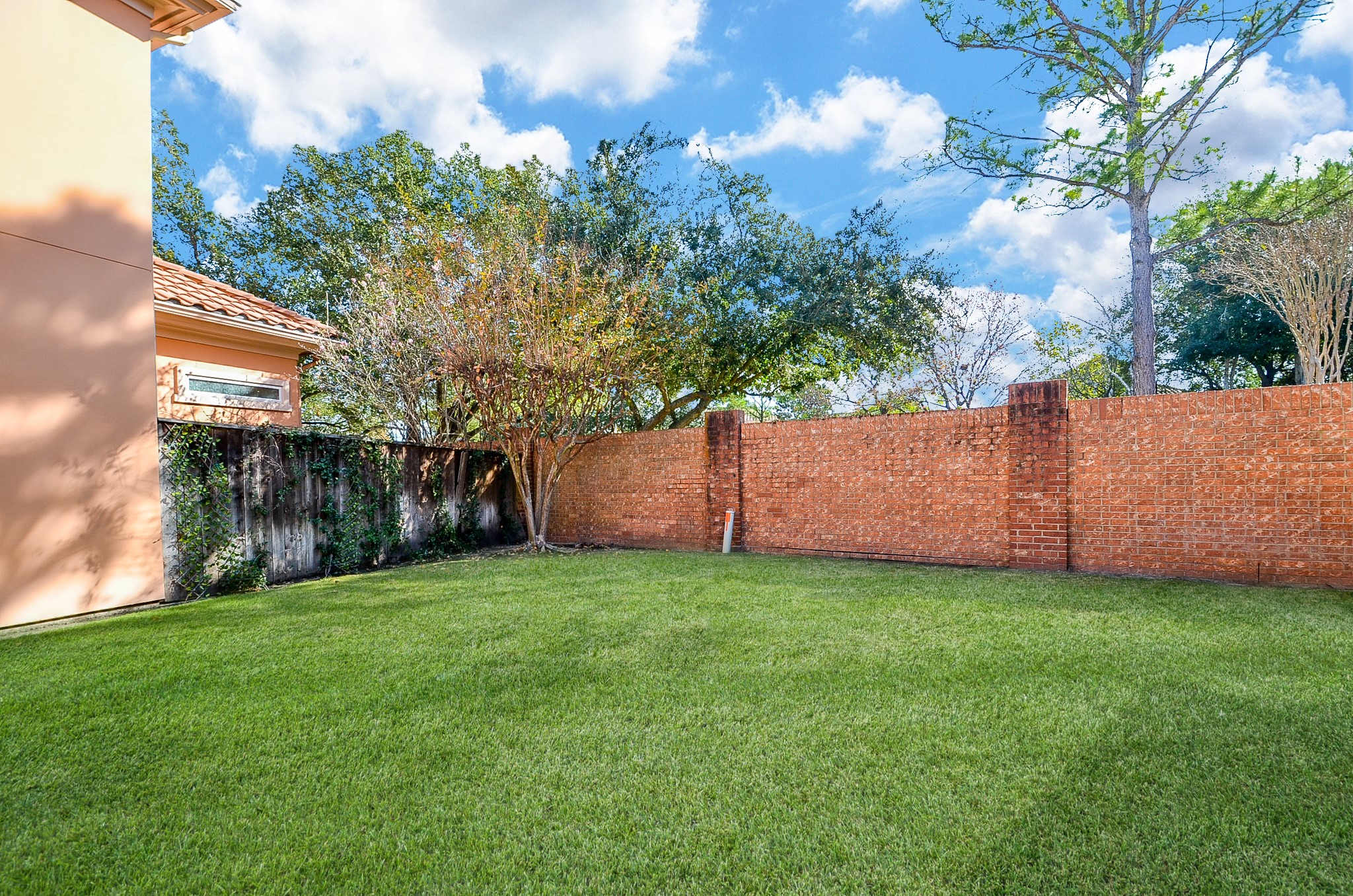 2826 Tudor Manor Houston, TX 77082 - Photo 48 of 50