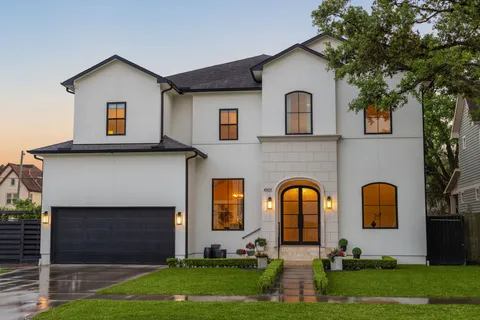 $2,630,000 | 4501 Valerie Street, Bellaire, TX 77401