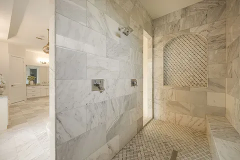 $2,630,000 | 4501 Valerie Street, Bellaire, TX 77401