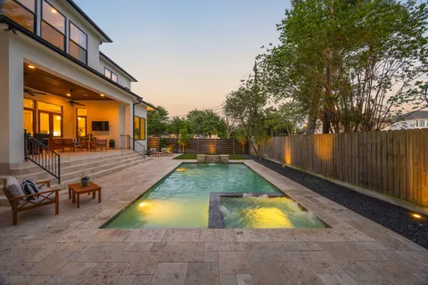 $2,630,000 | 4501 Valerie Street, Bellaire, TX 77401