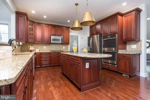 $1,250,000 | 15749 Rothschild Court, Haymarket, VA 20169