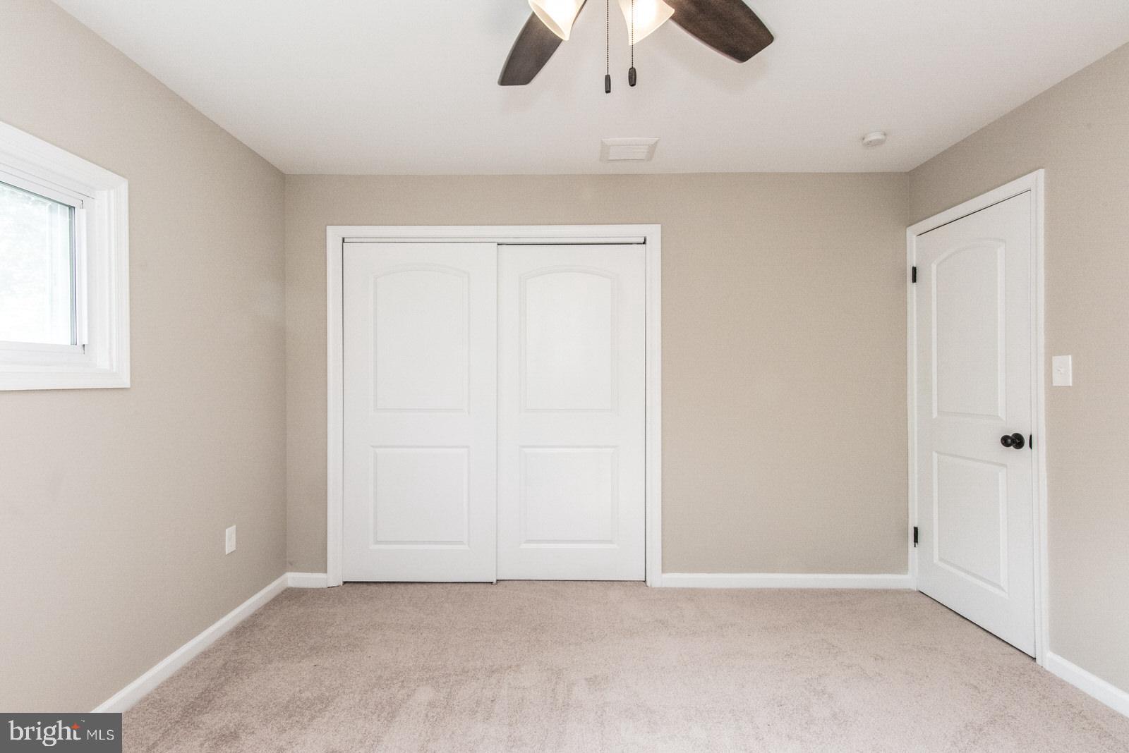 28 Gun Road Levittown, PA 19057 - Photo 25 of 40
